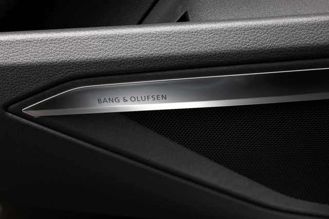 Audi Q8 E-Tron photo 114