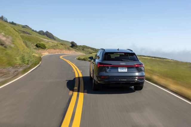 Audi Q8 E-Tron photo 63
