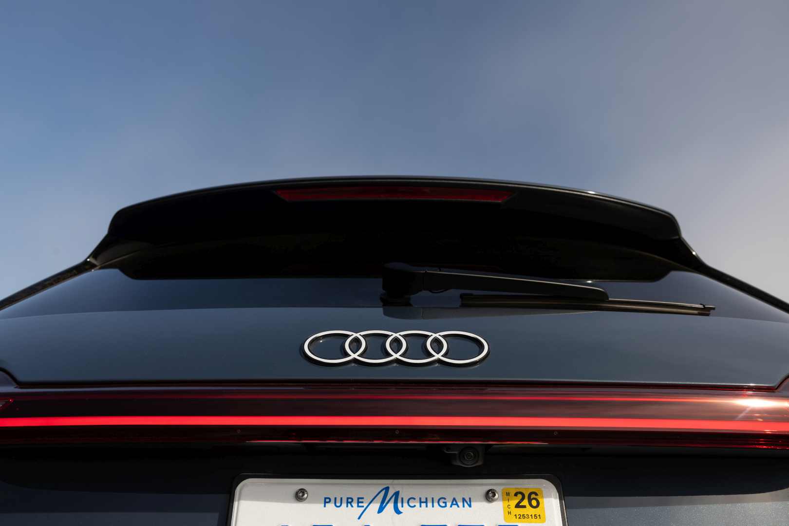 Audi Q8 E-Tron photo 66