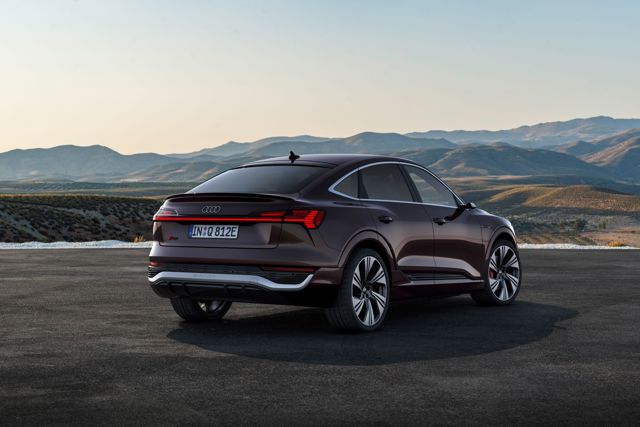Audi Q8 Sportback photo 10