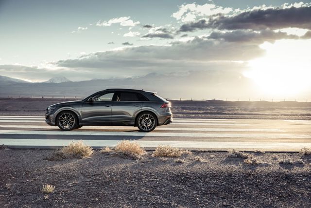 Audi Q8 photo 112