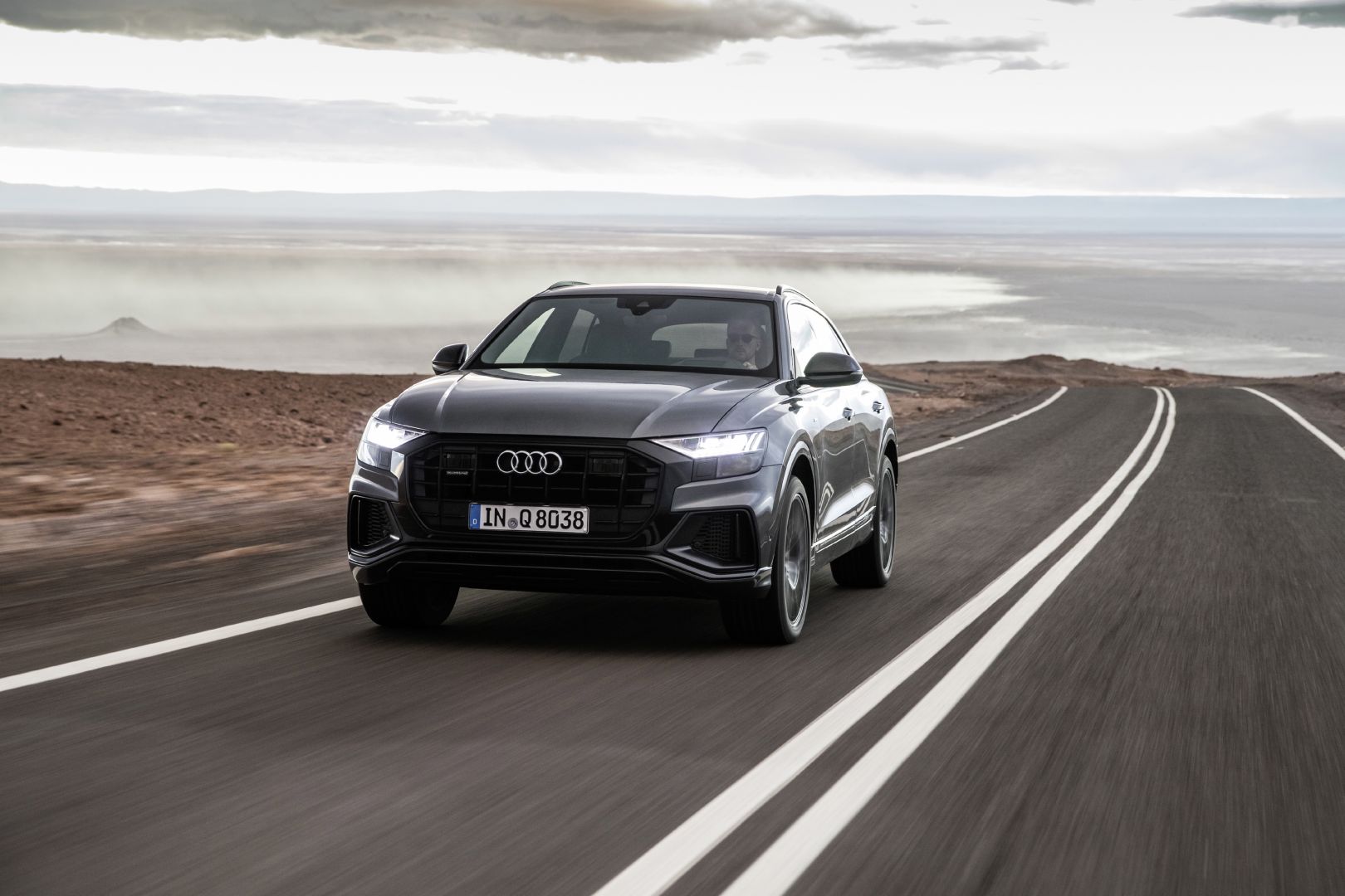 Audi Q8 photo 114