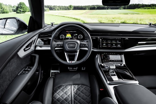 Audi Q8 photo 218
