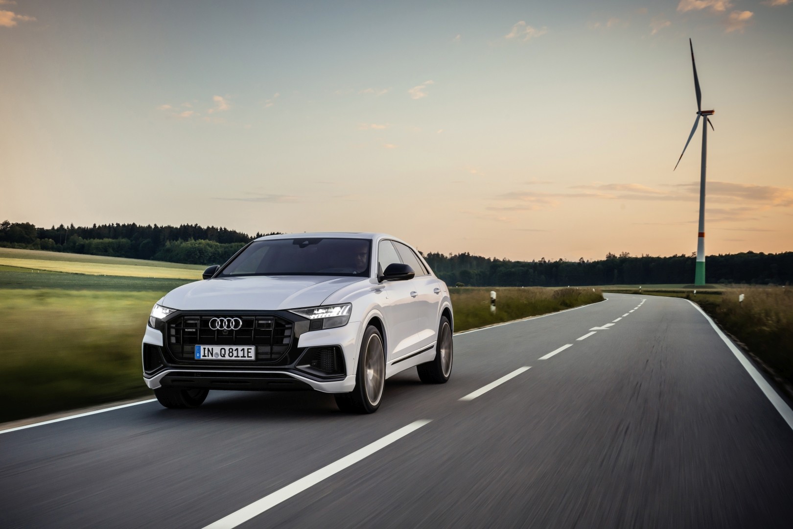Audi Q8 photo 195