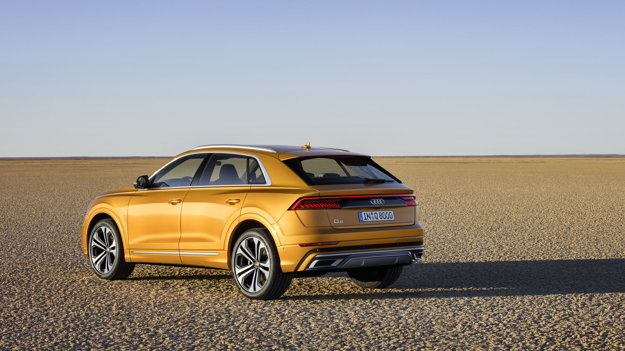 Audi Q8 photo 21