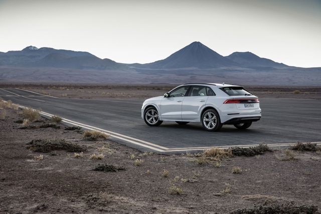 Audi Q8 photo 73