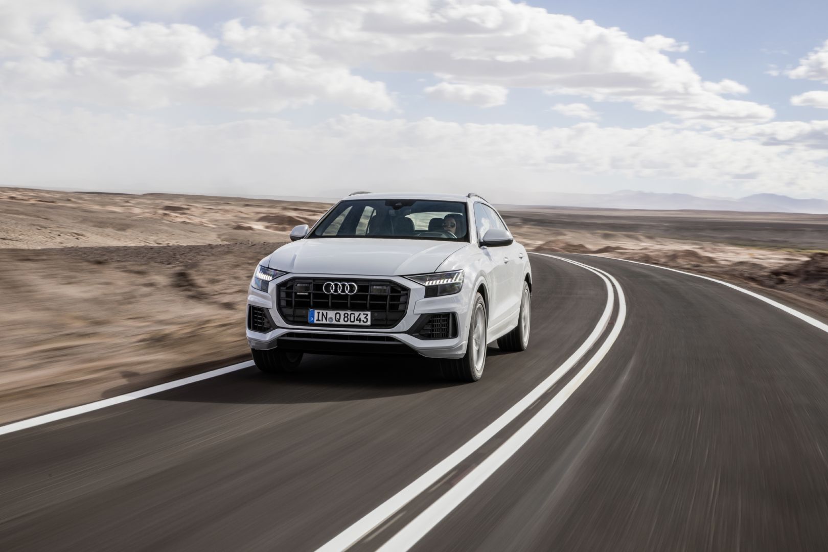 Audi Q8 photo 84