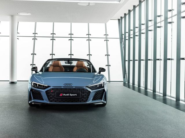 Audi R8 Spyder photo 25