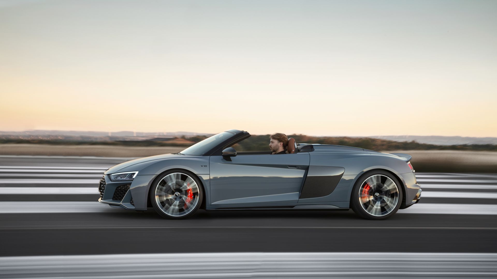 Audi R8 Spyder photo 28
