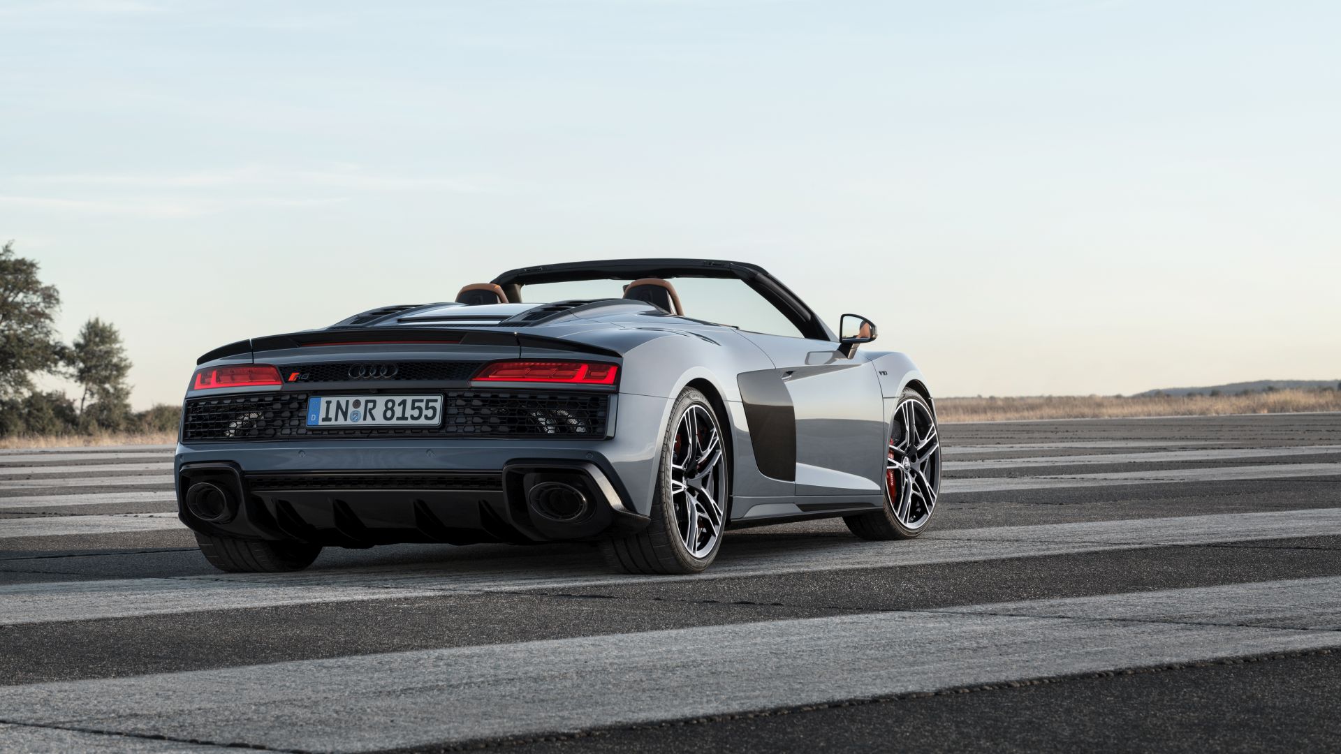 Audi R8 Spyder photo 32
