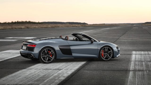 Audi R8 Spyder photo 33
