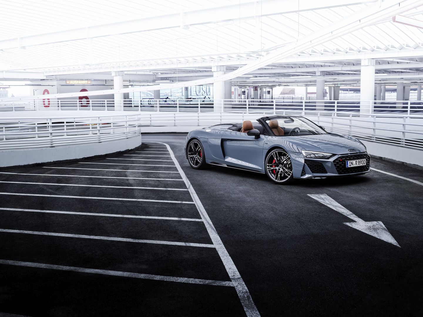 Audi R8 Spyder photo 6