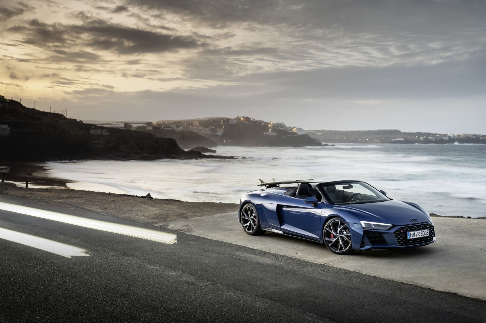 Audi R8 Spyder photo 9