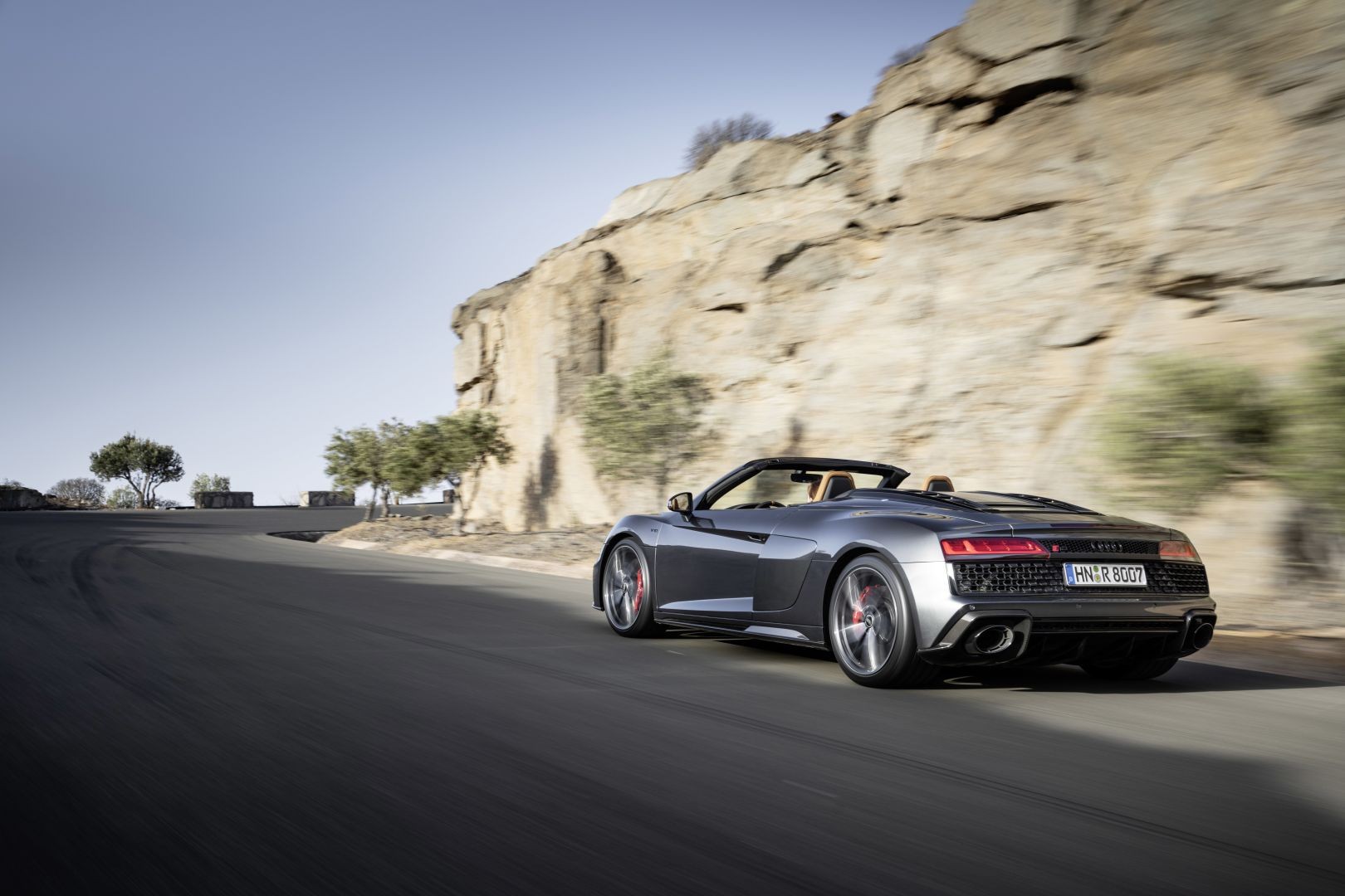 Audi R8 Spyder photo 18