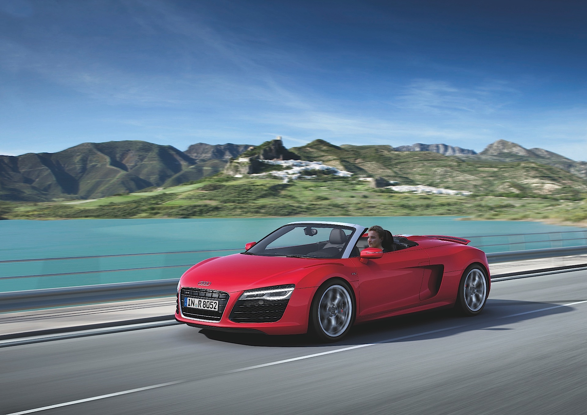 Audi R8 Spyder photo 37