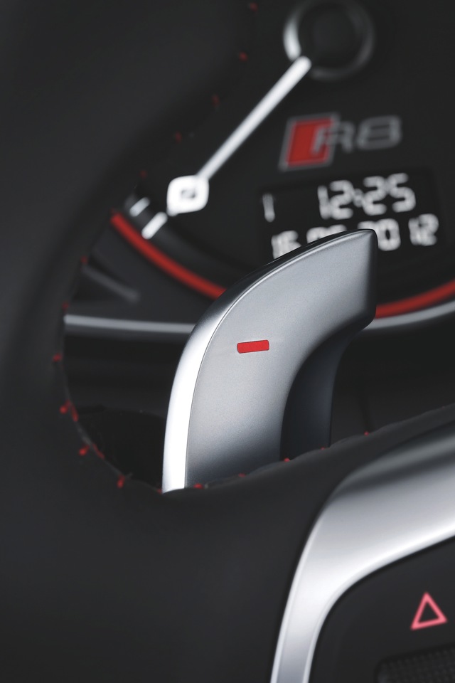 Audi R8 Spyder photo 78