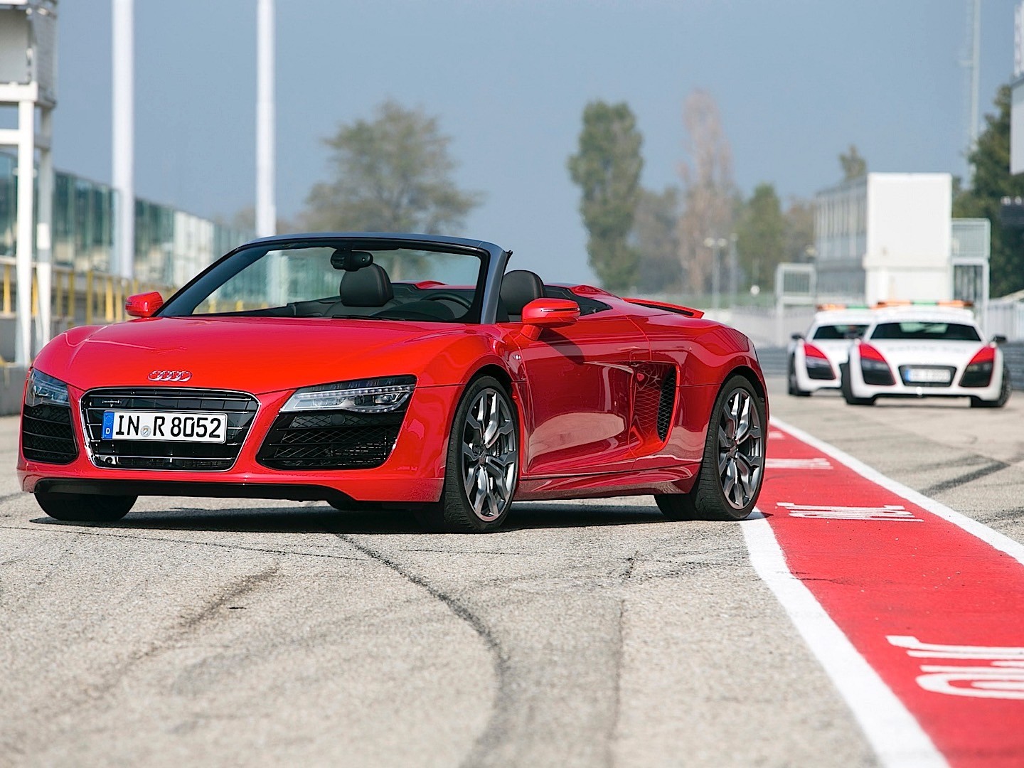 Audi R8 Spyder photo 50
