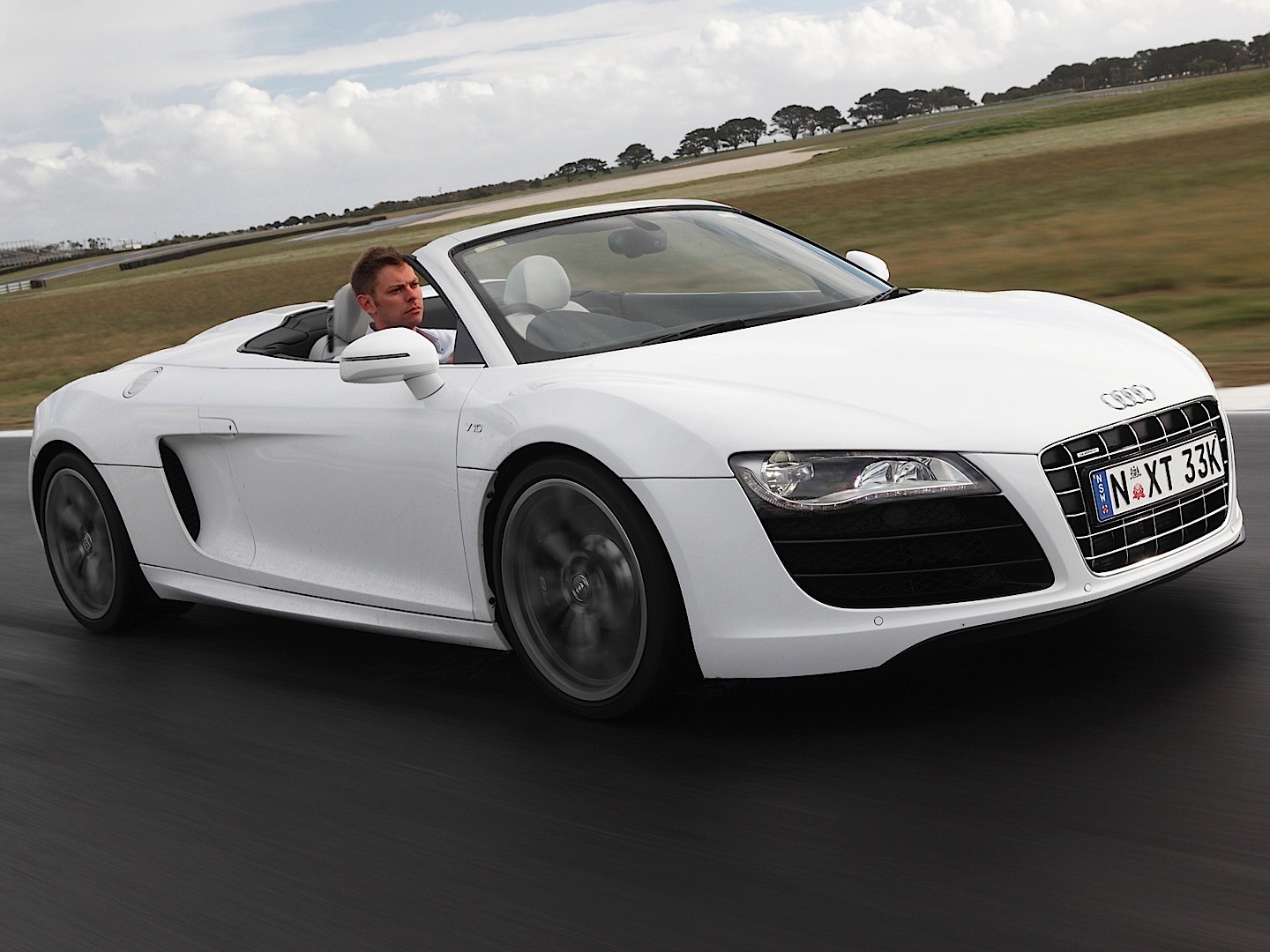 Audi R8 Spyder photo 51