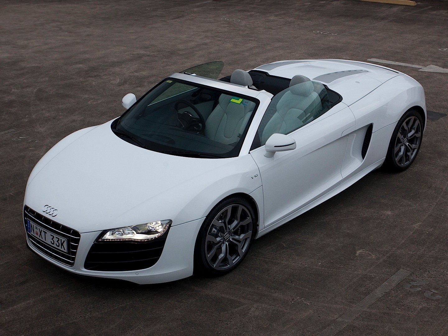 Audi R8 Spyder photo 52