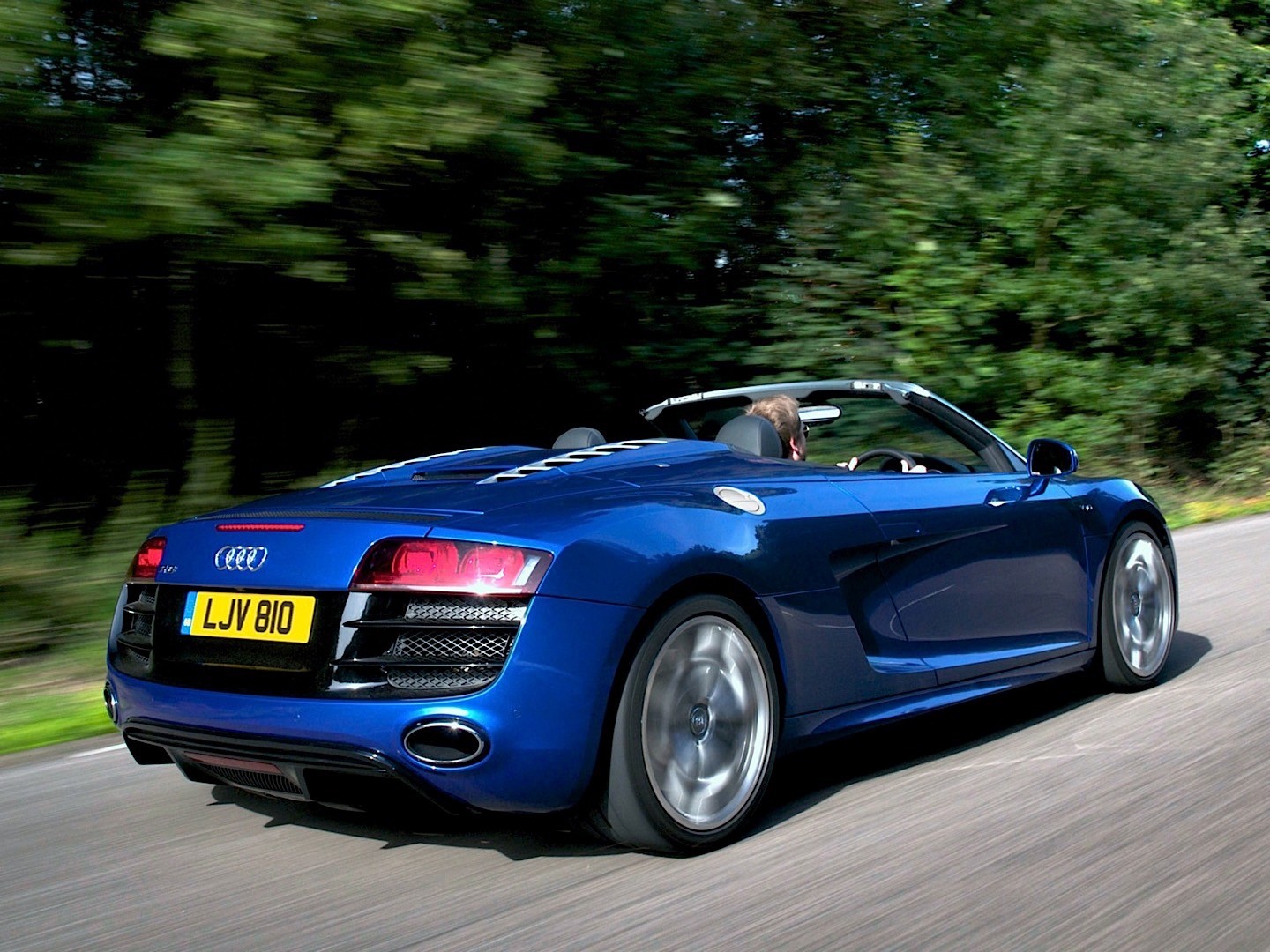 Audi R8 Spyder photo 60