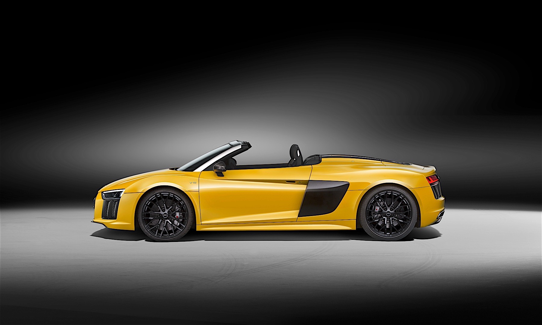 Audi R8 Spyder photo 11