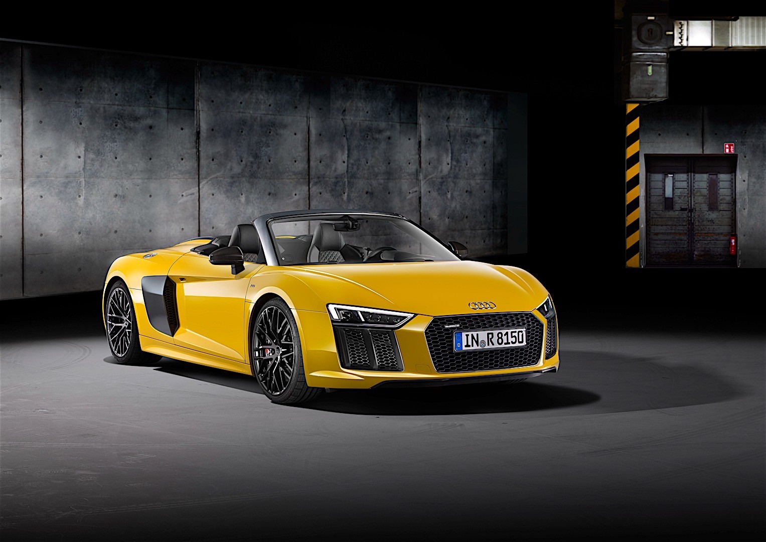 Audi R8 Spyder photo 16