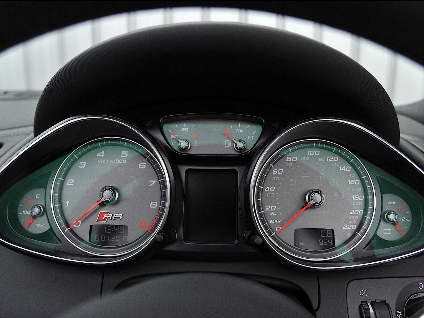 Audi R8 Spyder photo 44