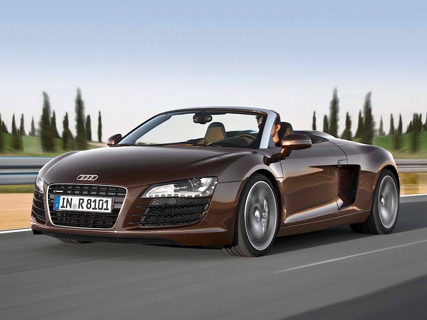 Audi R8 Spyder photo 15