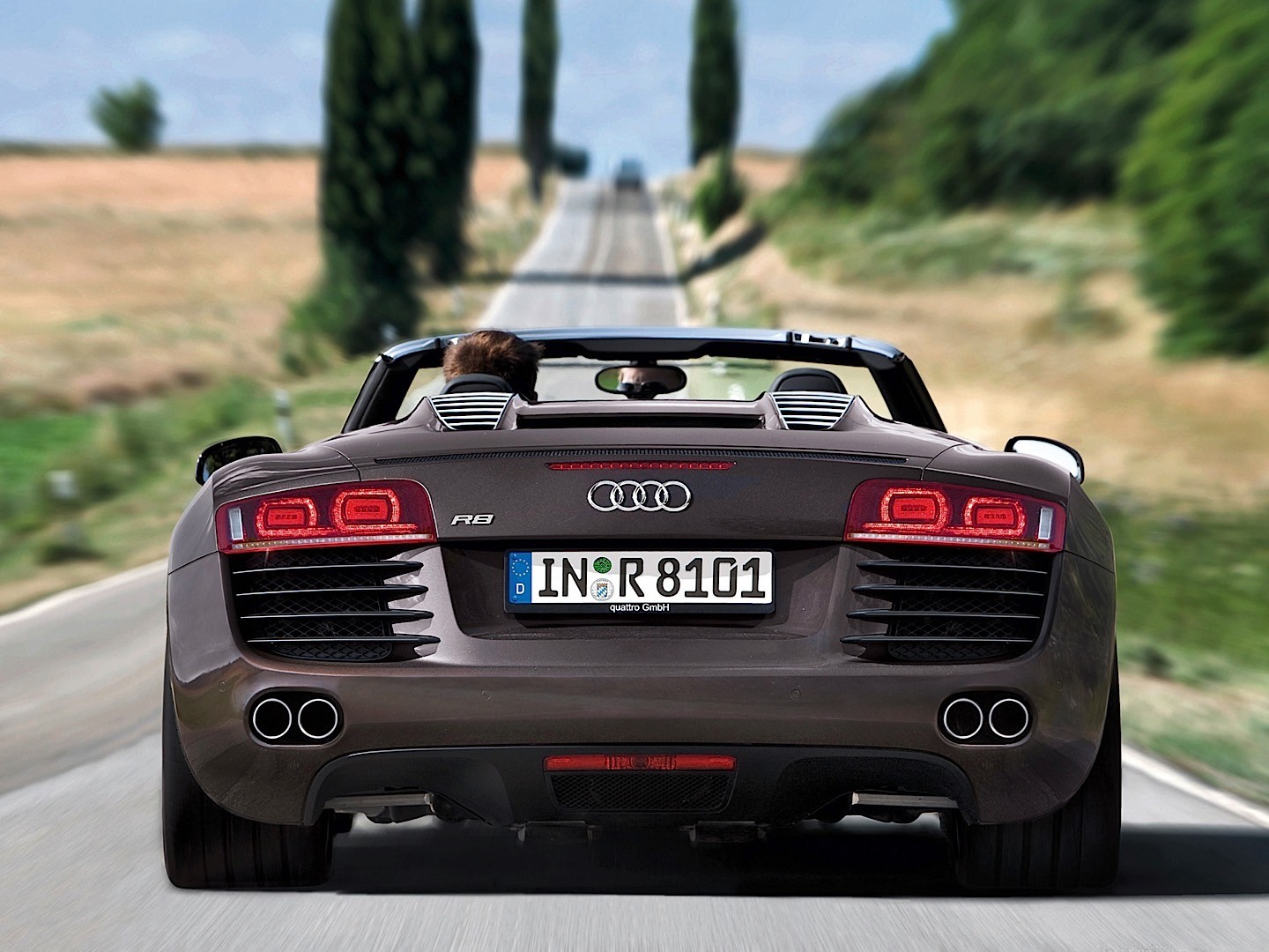 Audi R8 Spyder photo 28