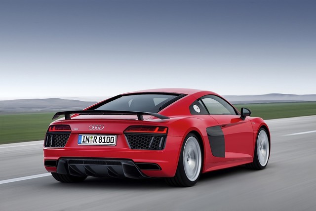 Audi R8 photo 4