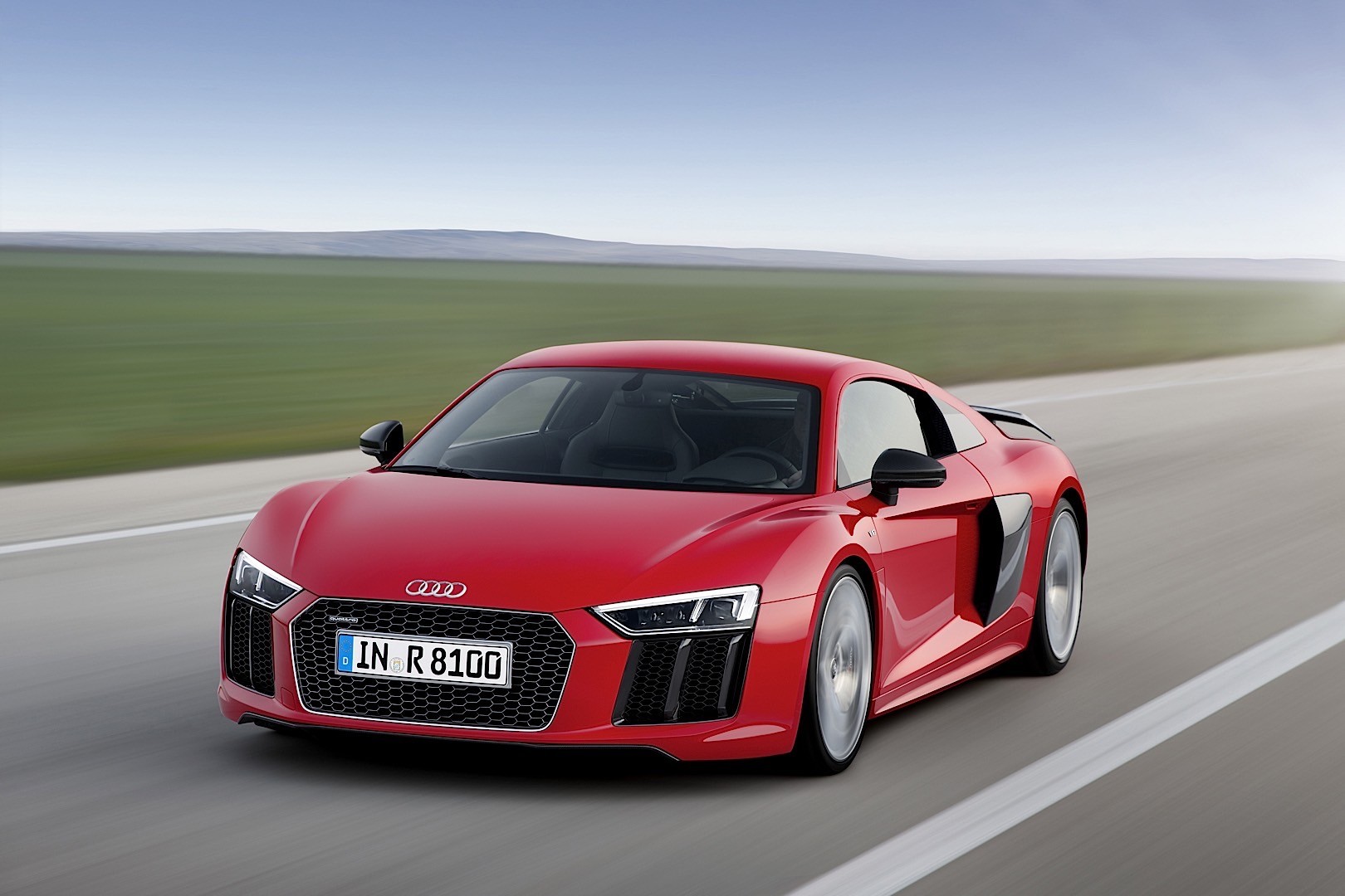 Audi R8 photo 5