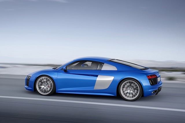 Audi R8 photo 19