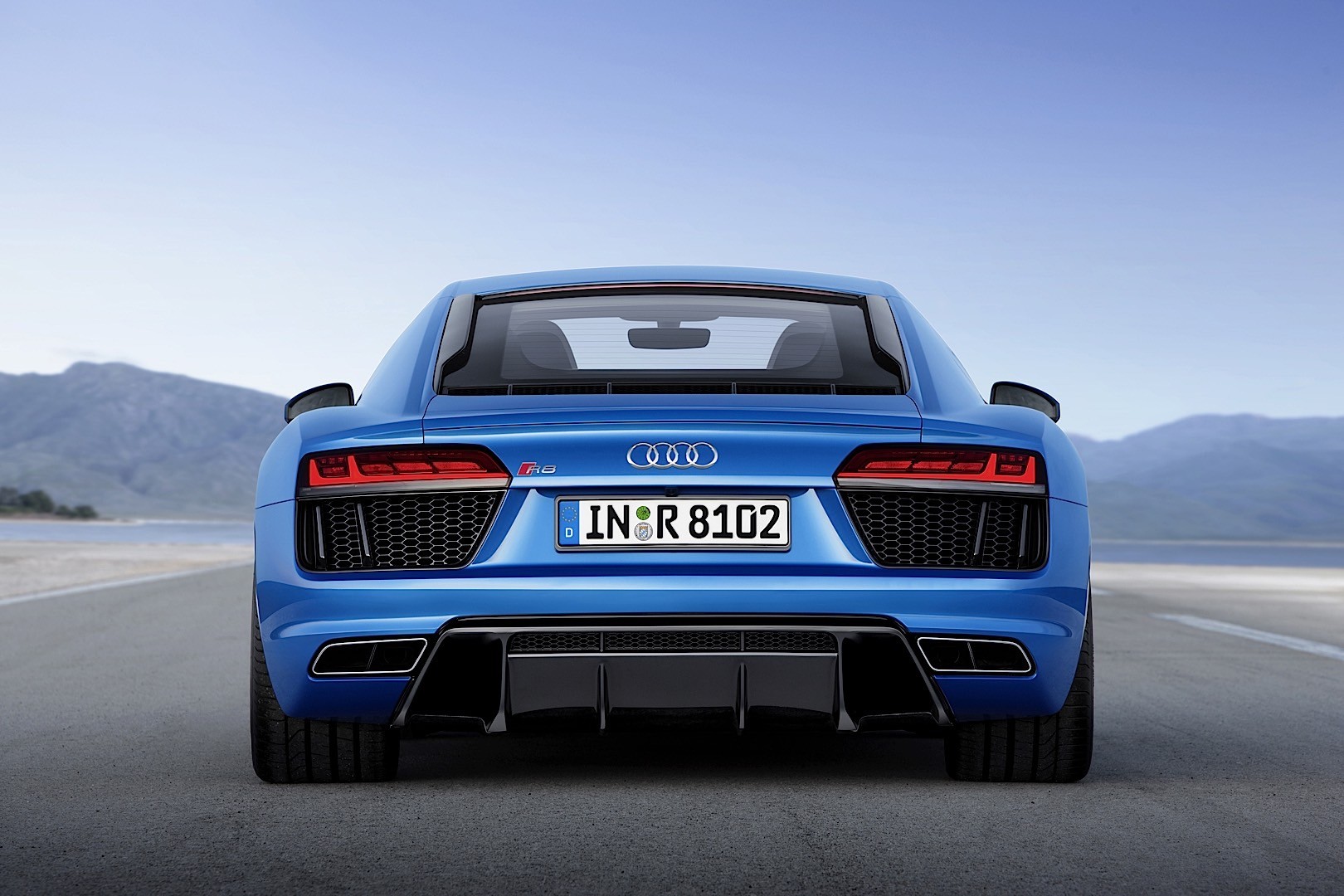 Audi R8 photo 29