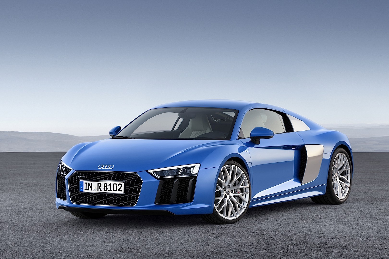 Audi R8 photo 33