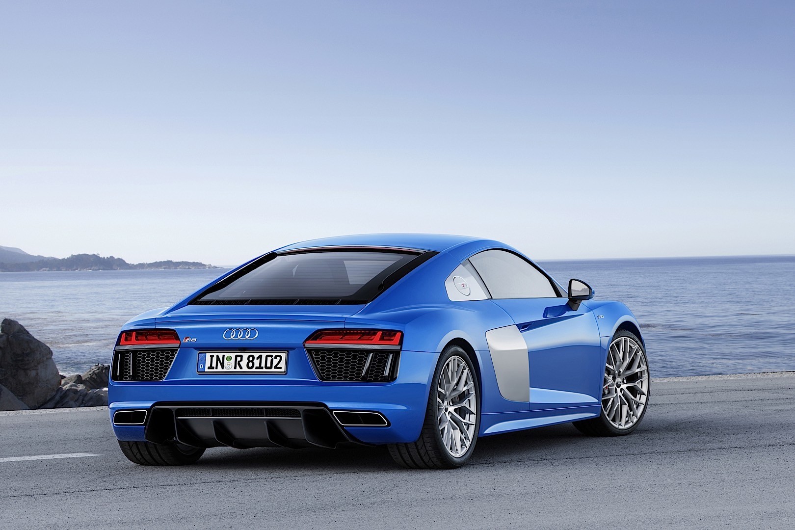 Audi R8 photo 36