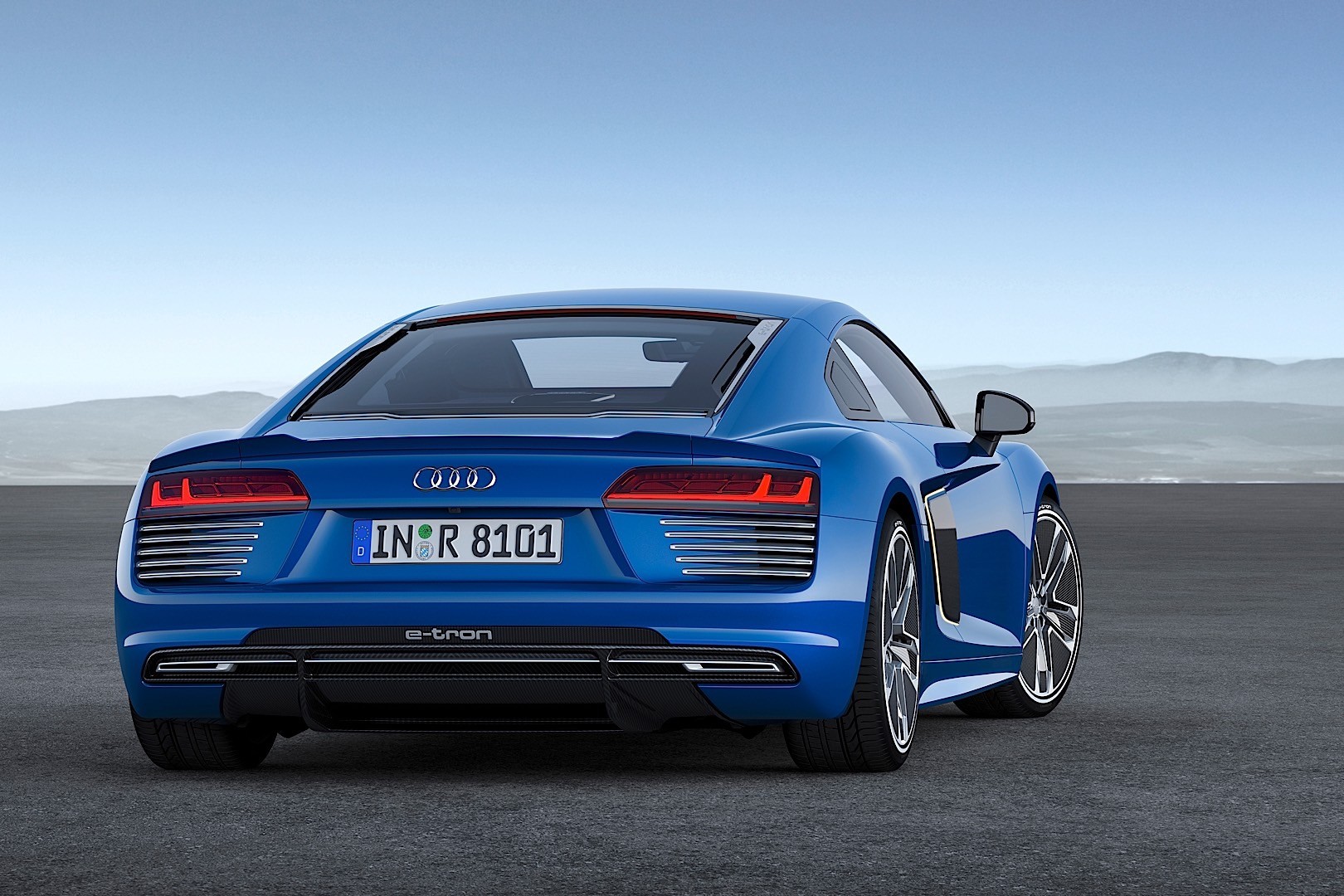 Audi R8 photo 50