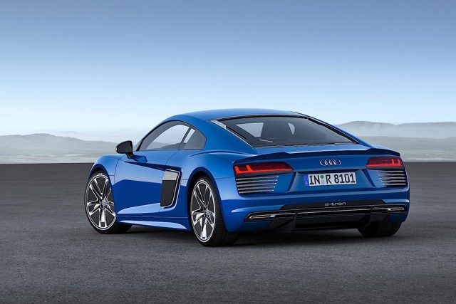 Audi R8 photo 55