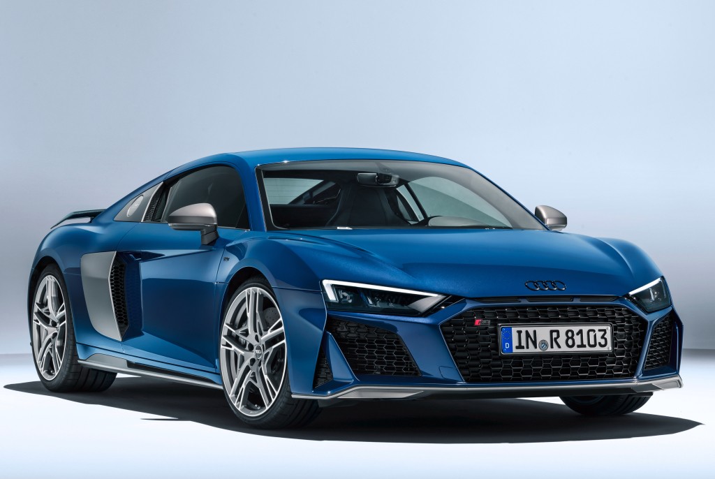 Audi R8 photo 9
