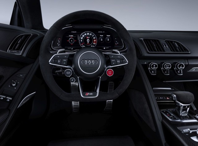 Audi R8 photo 42
