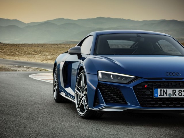 Audi R8 photo 21