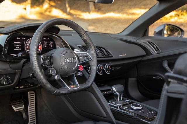 Audi R8 photo 53