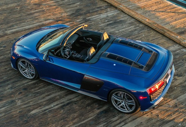 Audi R8 photo 28