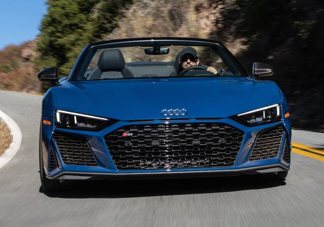 Audi R8 photo 31