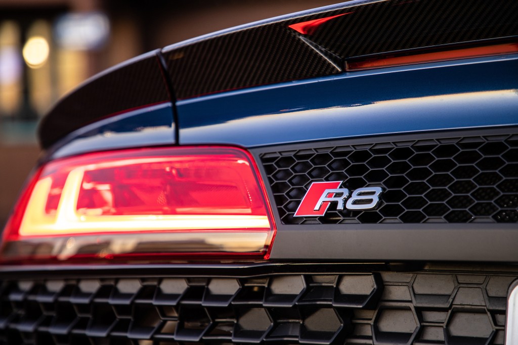 Audi R8 photo 34