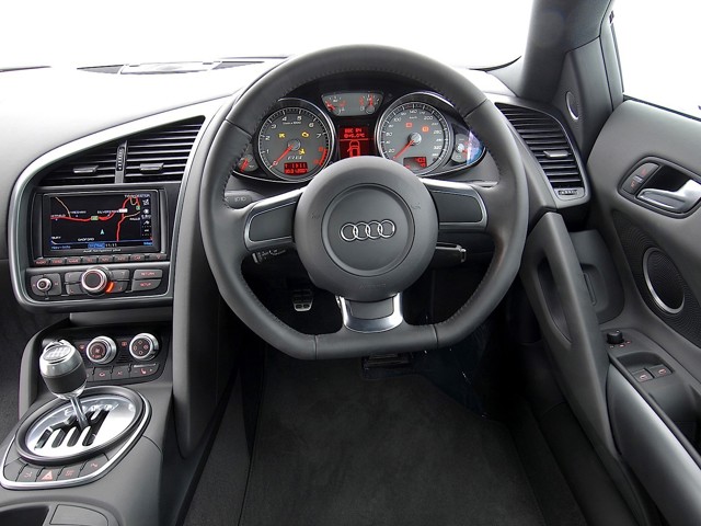 Audi R8 photo 58