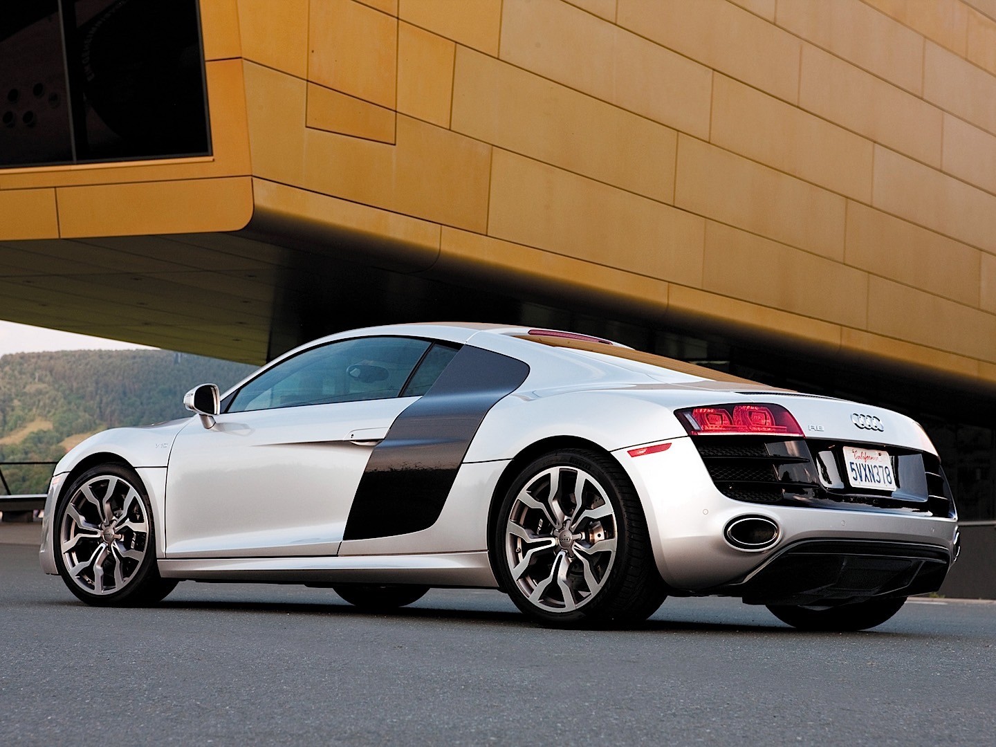 Audi R8 photo 37