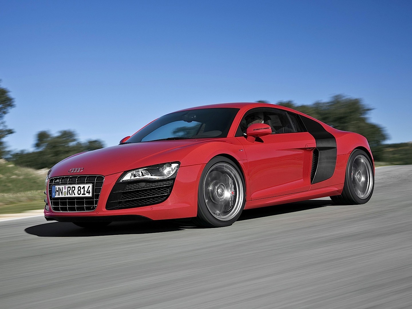 Audi R8 photo 45