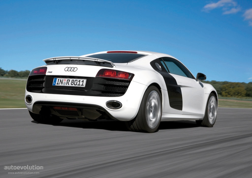 Audi R8 photo 14