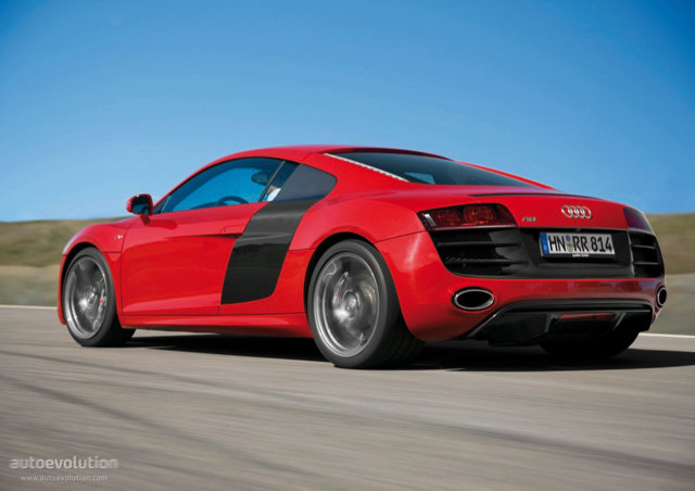 Audi R8 photo 18