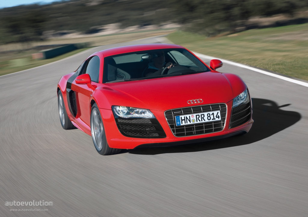 Audi R8 photo 19